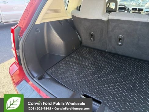 Used 2007 Jeep Compass Sport FWD image 29