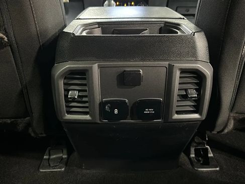 Used 2019 Ford F150 XLT w/ Equipment Group 302A Luxury AWD/4WD image 19