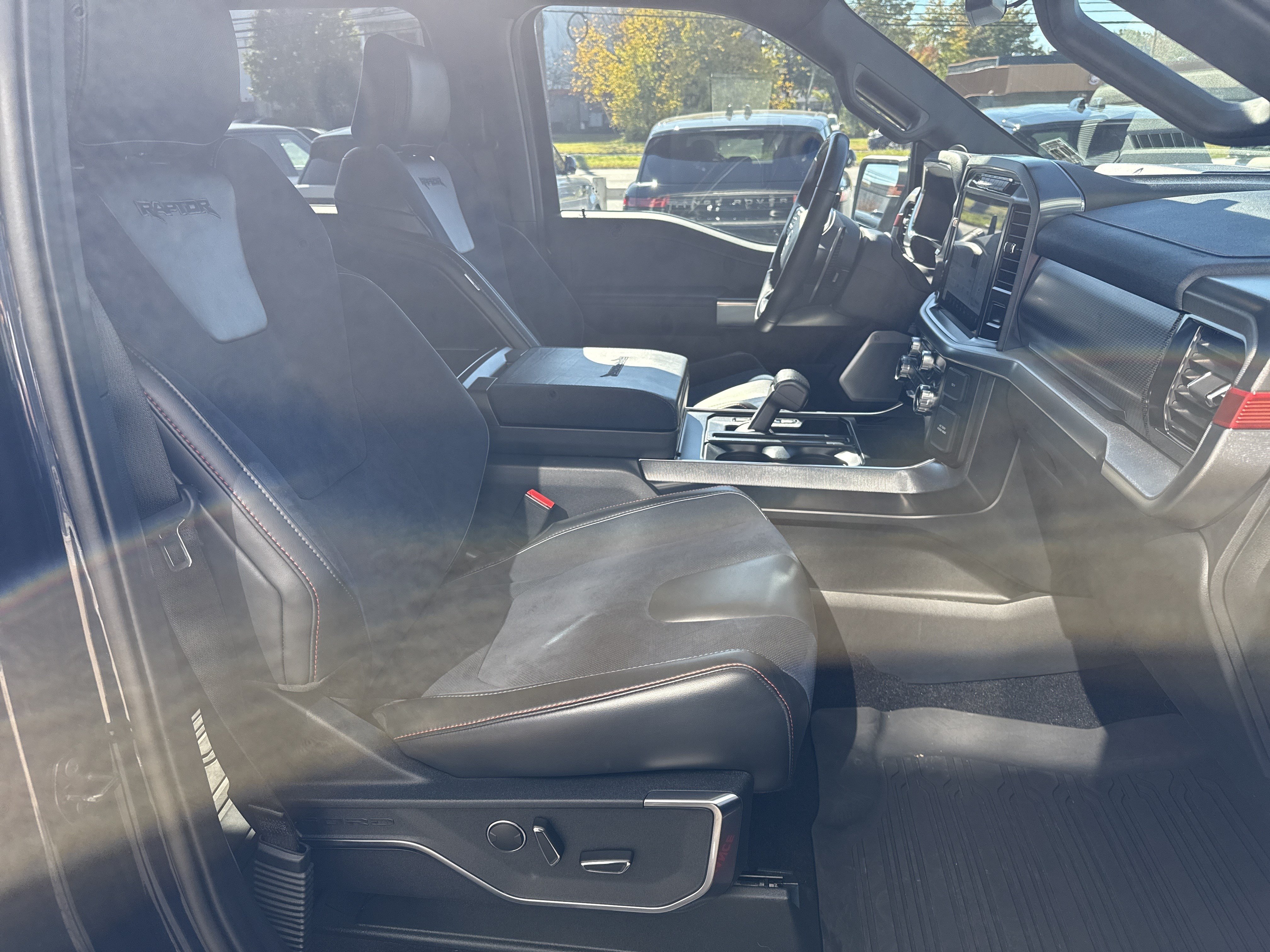 Used 2022 Ford F150 Raptor w/ Equipment Group 801A High AWD/4WD image 2