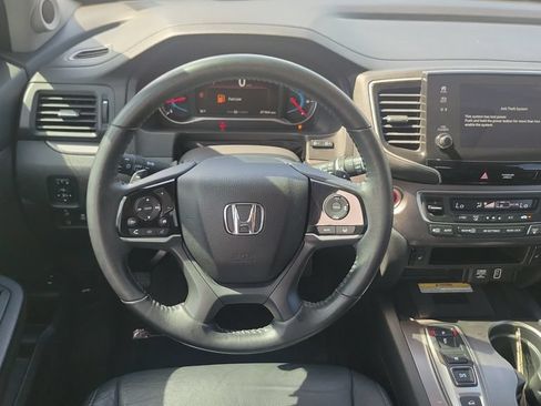 Used 2021 Honda Pilot Special Edition image 11