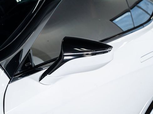 Used 2018 Lexus LC 500 Coupe w/ Performance Package image 19