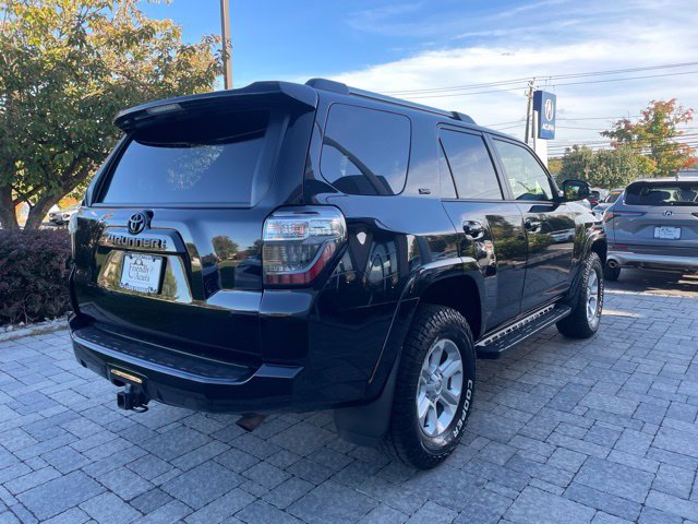 Used 2023 Toyota 4Runner SR5 Premium w/ Moonroof Package AWD/4WD image 6