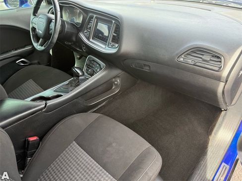 Used 2020 Dodge Challenger R/T w/ Blacktop Package image 27