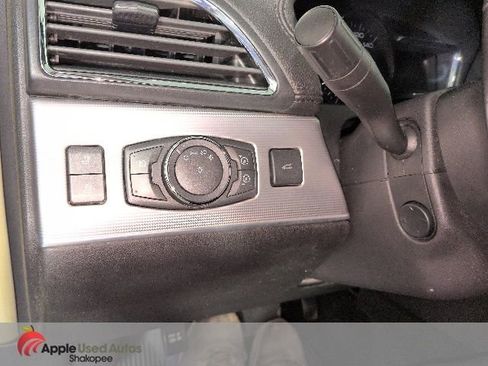 Used 2011 Lincoln MKX AWD w/ 101A Rapid Spec Order Code image 30