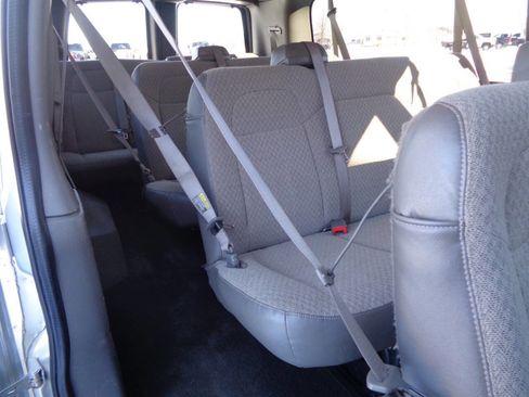 Used 2017 Chevrolet Express 3500 LT w/ LT Preferred Equipment Group RWD image 64