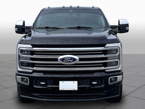 Used 2024 Ford F250 Limited AWD/4WD image 4
