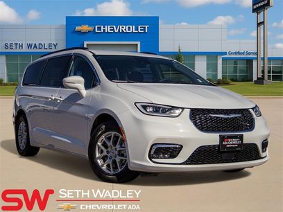 Used 2022 Chrysler Pacifica Touring-L