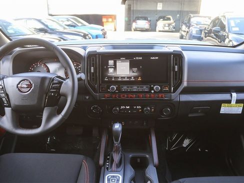 Used 2026 Nissan Frontier PRO-4X w/ Tow Package image 13