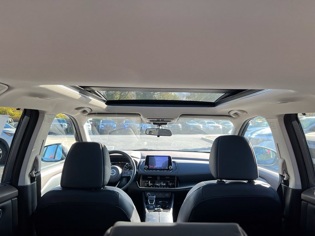 Certified 2021 Nissan Rogue SV w/ Premium Package AWD/4WD image 19