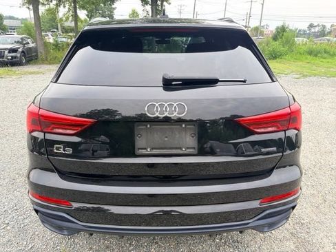 Used 2020 Audi Q3 2.0T Premium Plus AWD/4WD image 4