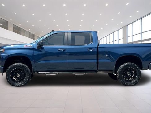 Used 2019 Chevrolet Silverado 1500 RST AWD/4WD image 7