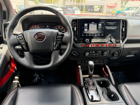 Certified 2025 Nissan Frontier PRO-4X w/ Pro Premium Package AWD/4WD image 14
