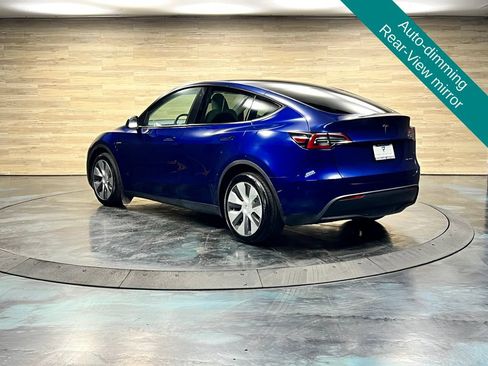 Used 2023 Tesla Model Y Long Range AWD/4WD image 14