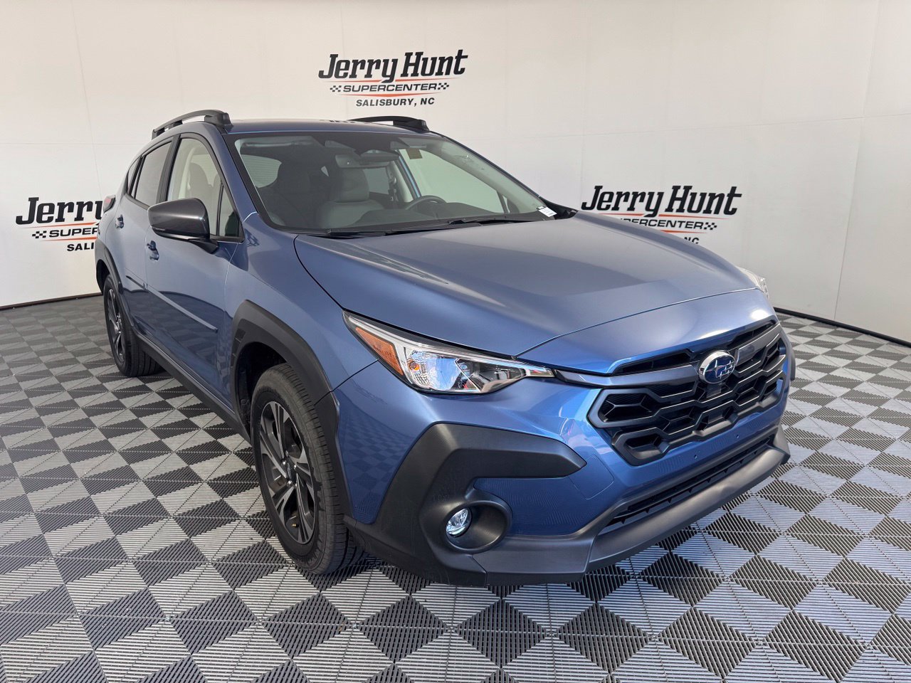 Used 2024 Subaru Crosstrek 2.0i Premium AWD/4WD image 6