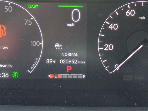 Used 2025 Honda CR-V Sport Touring image 22