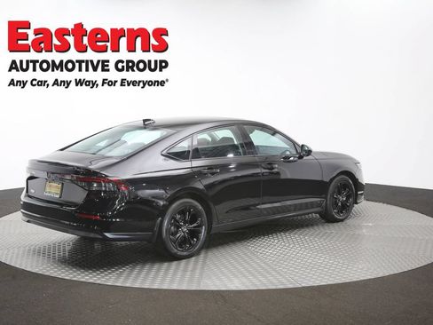 Used 2025 Honda Accord SE image 41