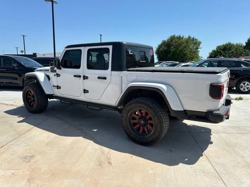 Used 2020 Jeep Gladiator Rubicon AWD/4WD image 16