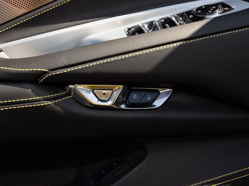 Used 2026 Chevrolet Corvette Stingray Premium Conv w/ Z51 Performance Package image 20