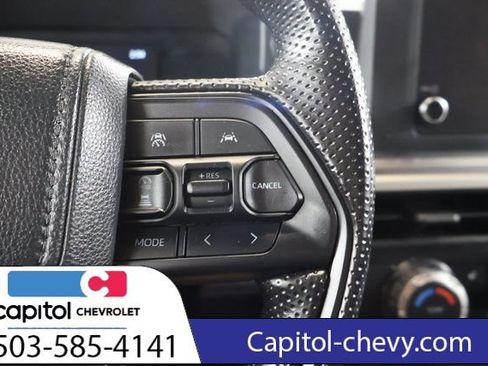 Used 2024 Toyota Tacoma SR5 AWD/4WD image 20