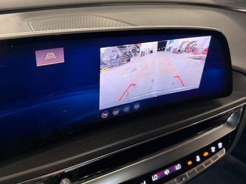 Used 2024 Cadillac Lyriq Tech RWD image 20