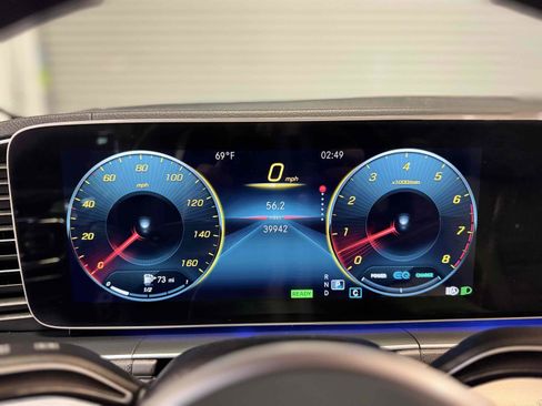 Used 2022 Mercedes-Benz GLS 450 4MATIC SUV - WARMTH & COMFORT image 49