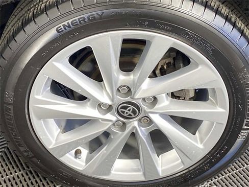 Used 2023 Toyota Camry LE w/ Cold Weather Package image 27