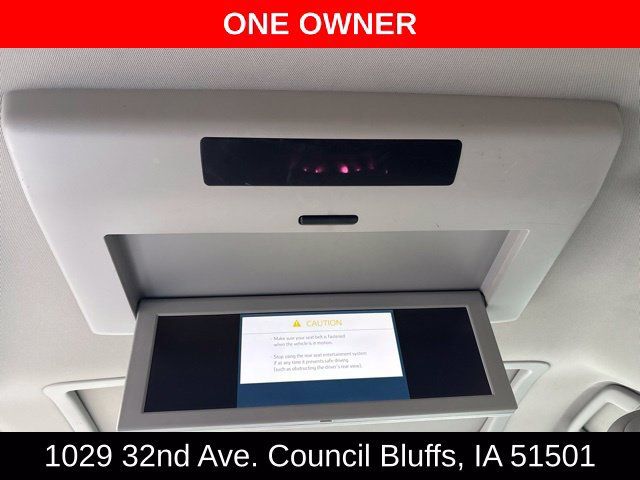 Used 2019 Toyota Sienna XLE Premium FWD image 17