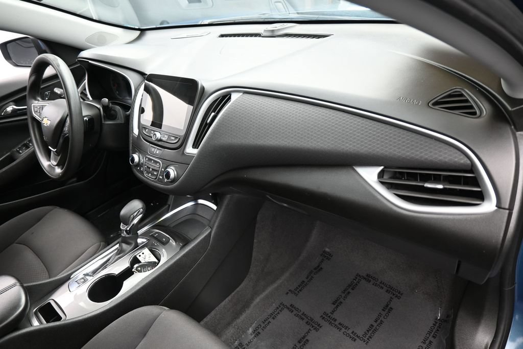 Used 2024 Chevrolet Malibu LT FWD image 39