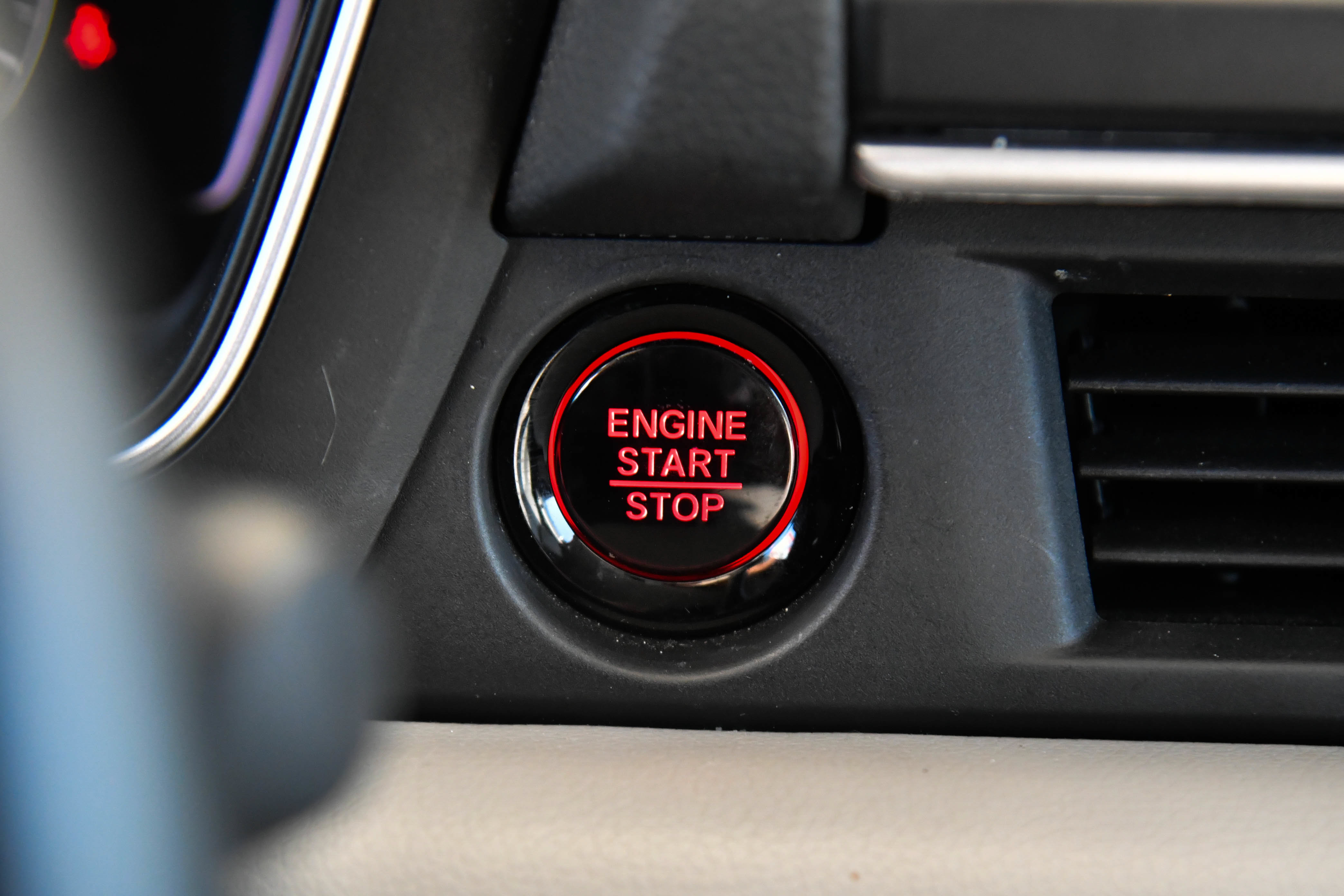 Used 2024 Honda Pilot EX-L image 31