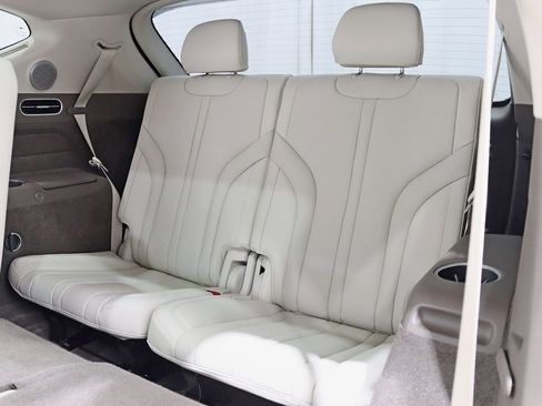 Used 2023 Genesis GV80 3.5T Advanced + image 32