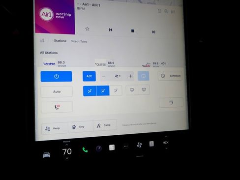 Used 2018 Tesla Model X 75D image 23