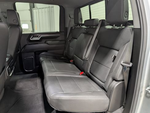 Used 2025 Chevrolet Silverado 2500 LTZ w/ Trail Boss Package AWD/4WD image 18