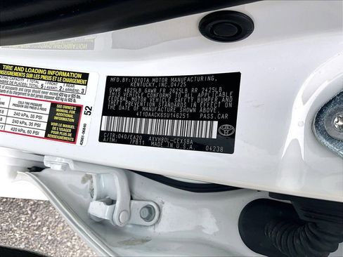 Used 2025 Toyota Camry SE FWD image 36