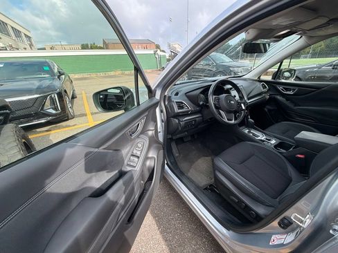 Used 2020 Subaru Forester Premium w/ Popular Package #1 AWD/4WD image 9