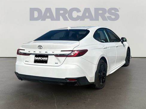 Used 2026 Toyota Camry SE w/ Convenience Package FWD image 7