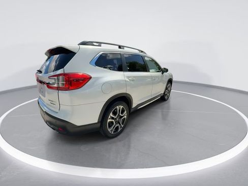 Used 2023 Subaru Ascent Limited AWD/4WD image 7