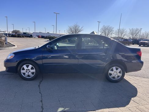 Used 2007 Toyota Corolla CE image 4