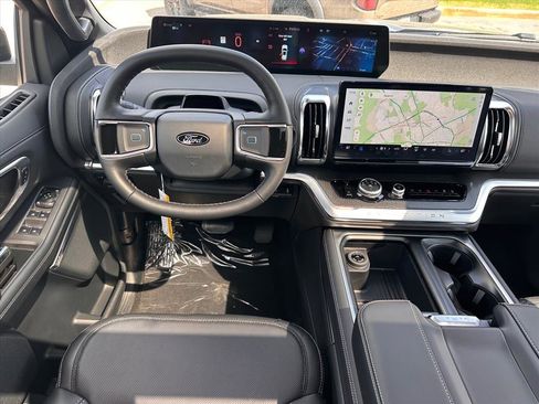 New 2026 Ford Expedition Platinum w/ Stealth Performance Package image 10