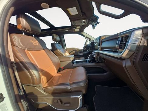 Used 2024 Ford F350 King Ranch image 15