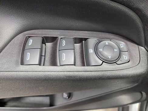 Used 2018 Chevrolet Equinox LT AWD/4WD image 24