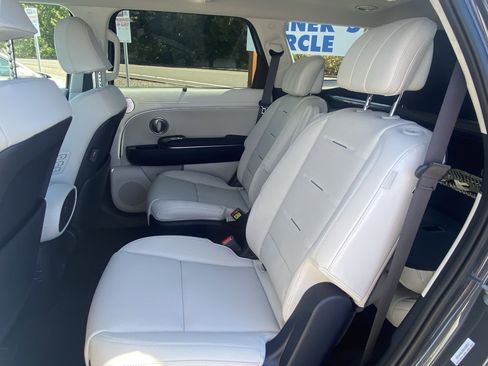 New 2026 Hyundai Palisade Calligraphy AWD/4WD image 13