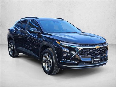 New 2026 Chevrolet Trax LT w/ LT Convenience Package image 7