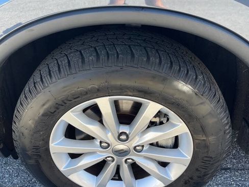 Used 2021 Dodge Durango SXT image 41