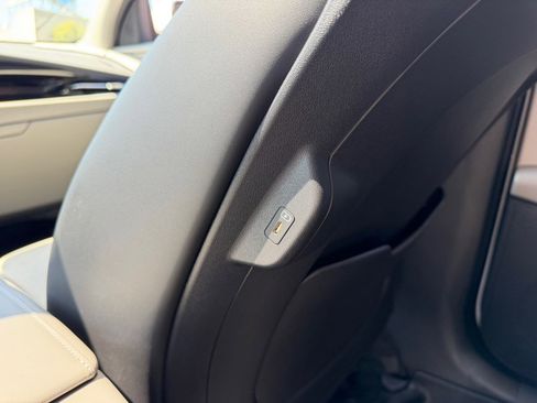 Used 2023 Kia Niro Wave w/ Wave Preserve Package image 47