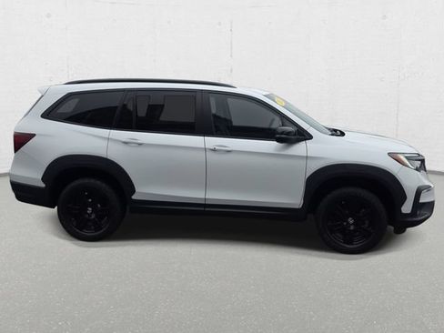 Used 2022 Honda Pilot TrailSport image 4