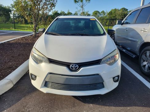 Used 2016 Toyota Corolla LE Premium image 3