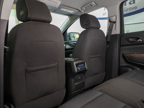 Used 2020 GMC Acadia SLE image 37