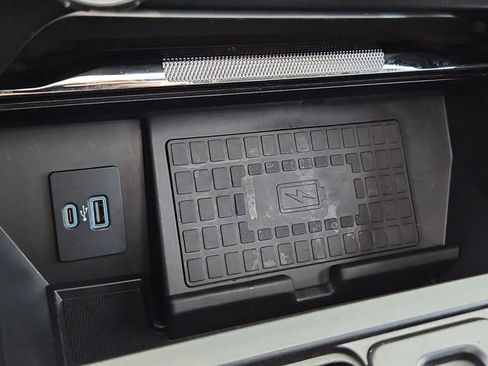 Used 2022 Ford F150 Platinum w/ Equipment Group 701A High image 27