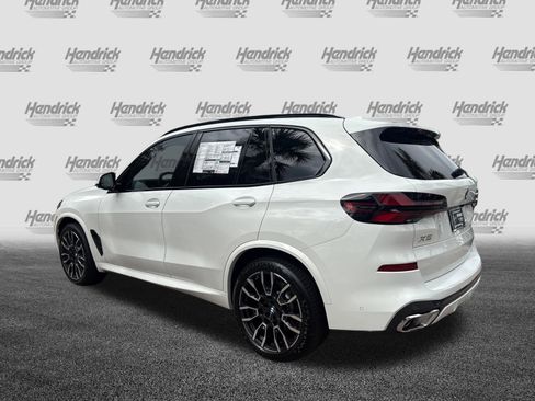Used 2026 BMW X5 xDrive40i w/ M Sport Package AWD/4WD image 7