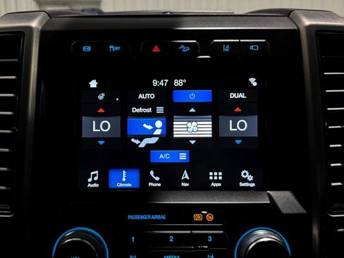 Used 2019 Ford F250 Platinum w/ Platinum Ultimate Package AWD/4WD image 11